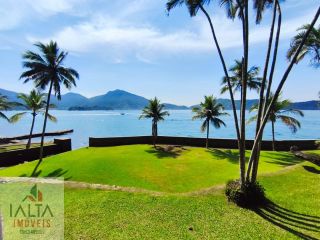 Mansão de Luxo à venda em Caraguatatuba, Massaguaçu - 7 Quartos, Vista Mar e Piscina