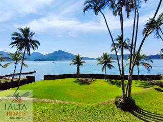 Mansão de Luxo à venda em Caraguatatuba, Massaguaçu - 7 Quartos, Vista Mar e Piscina
