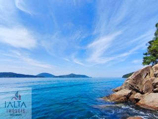 Mansão de Luxo à venda em Caraguatatuba, Massaguaçu - 7 Quartos, Vista Mar e Piscina