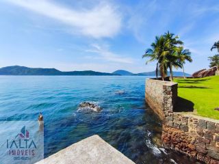 Mansão de Luxo à venda em Caraguatatuba, Massaguaçu - 7 Quartos, Vista Mar e Piscina