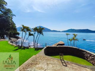 Mansão de Luxo à venda em Caraguatatuba, Massaguaçu - 7 Quartos, Vista Mar e Piscina