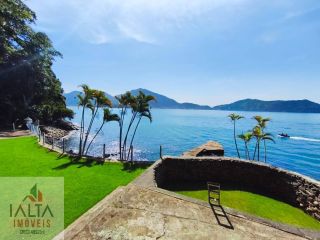 Mansão de Luxo à venda em Caraguatatuba, Massaguaçu - 7 Quartos, Vista Mar e Piscina
