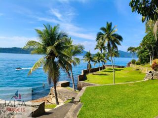Mansão de Luxo à venda em Caraguatatuba, Massaguaçu - 7 Quartos, Vista Mar e Piscina