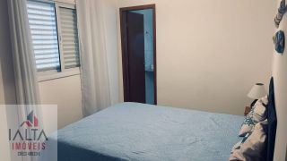 More a Poucos Passos do Mar: Apartamento com 2 Dormitórios no Itaguá
