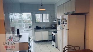 More a Poucos Passos do Mar: Apartamento com 2 Dormitórios no Itaguá