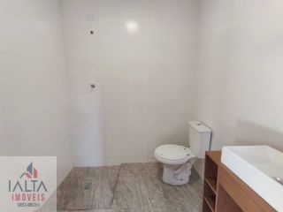 Casa/Comercio à venda no Indaiá, Caraguatatuba com 3 suítes e Potencial Comercial/Residencial