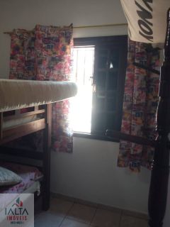 Apartamento Mobiliado para Locação Definitiva no Itaguá – 2 Dormitórios e Próximo à Praia