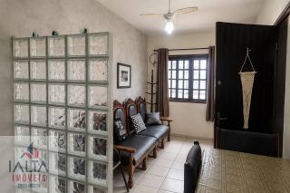 Apartamento Mobiliado para Locação Definitiva no Itaguá – 2 Dormitórios e Próximo à Praia