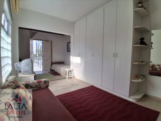Casa Para Vender com 4 quartos 4 suítes no bairro Martim de Sá em Caraguatatuba
