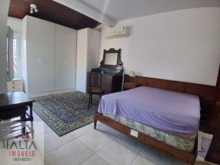 Casa Para Vender com 4 quartos 4 suítes no bairro Martim de Sá em Caraguatatuba