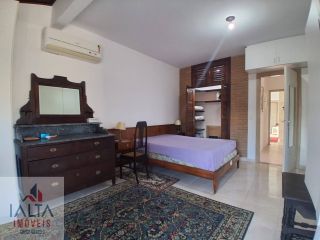 Casa Para Vender com 4 quartos 4 suítes no bairro Martim de Sá em Caraguatatuba