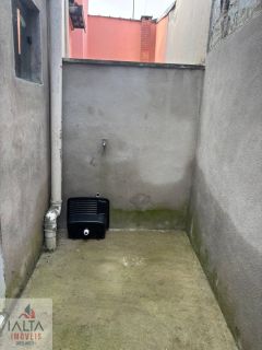 Sobrado a 500 m da Praia no Perequê-Açu | 2 Dormitórios s/ 1Suíte.