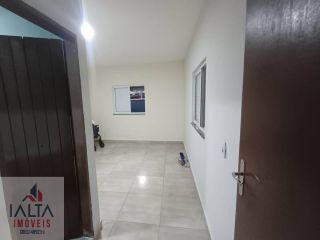 Seu Novo Lar no Ipiranguinha: 3 Quartos, Suíte e Garagem para 3 Carros