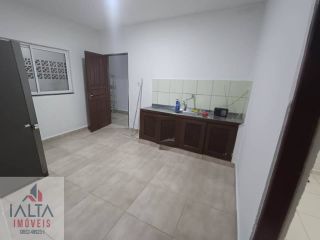 Seu Novo Lar no Ipiranguinha: 3 Quartos, Suíte e Garagem para 3 Carros