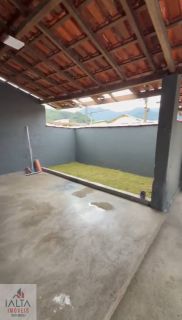 Seu Novo Lar no Ipiranguinha: 3 Quartos, Suíte e Garagem para 3 Carros