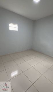 Seu Novo Lar no Ipiranguinha: 3 Quartos, Suíte e Garagem para 3 Carros