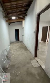 Seu Novo Lar no Ipiranguinha: 3 Quartos, Suíte e Garagem para 3 Carros
