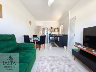 Casa à venda no Balneário dos Golfinhos com 2 quartos, com suíte e churrasqueira privativa