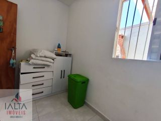 Casa à venda no Balneário dos Golfinhos com 2 quartos, com suíte e churrasqueira privativa