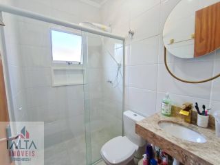 Casa à venda no Balneário dos Golfinhos com 2 quartos, com suíte e churrasqueira privativa