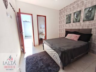 Casa à venda no Balneário dos Golfinhos com 2 quartos, com suíte e churrasqueira privativa
