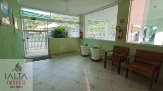 Apartamento à venda em Caraguatatuba com 2 quartos no Martim de Sá - Condomínio com Piscina