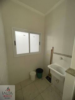 Apartamento a Venda com 2 quartos nas Toninhas