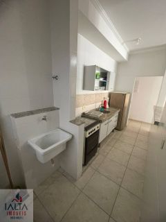 Apartamento a Venda com 2 quartos nas Toninhas