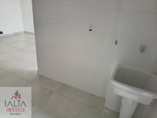Apartamento novo bem localizado!
