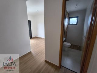 Apartamento novo bem localizado!