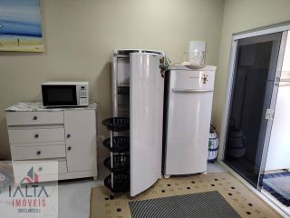 Casa 4 dorm. sendo 3 suites energia solar, piscina, hidromassagem, sauna, fino acabamento