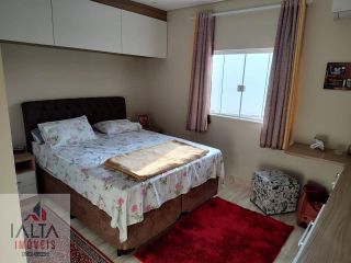 Casa 4 dorm. sendo 3 suites energia solar, piscina, hidromassagem, sauna, fino acabamento