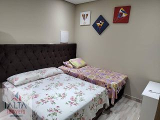 Casa 4 dorm. sendo 3 suites energia solar, piscina, hidromassagem, sauna, fino acabamento