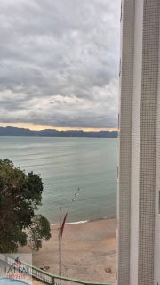 Apto impecável Vista Mar Prainha, mobiliado, saída direto para a Praia!!!