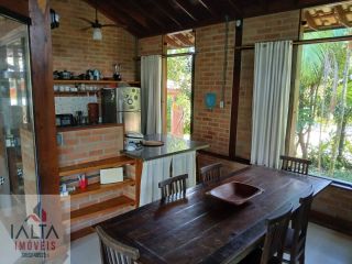 Casa à Venda a 100 metros da Praia de Itamambuca – Ubatuba