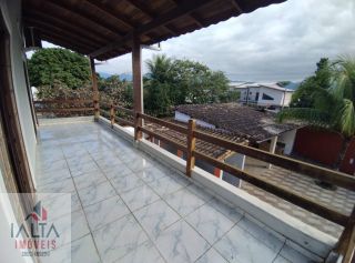 EXCELENTE CASA NO PONTAL DE SANTA MARINA - UM LAR QUE IMPRESSIONA PLEO ESPAÇO E CONQUISTA PLEO CONFORTO!