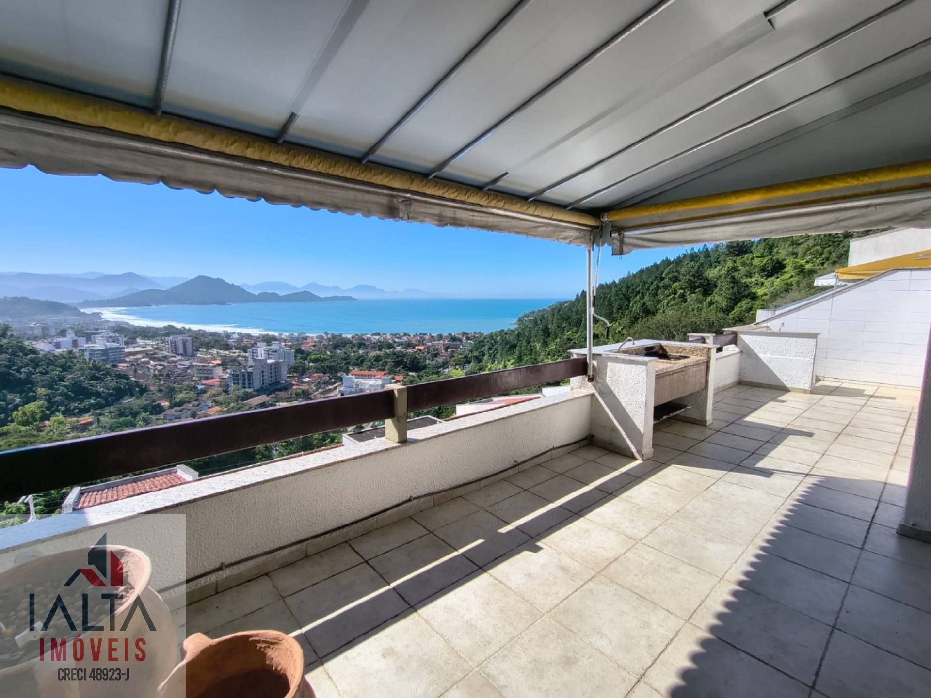 Apartamento com vista exclusiva para o mar 3 dorms. - Toninhas