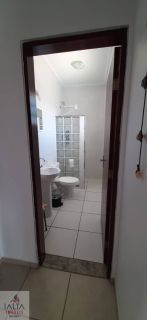 Casa bem localiza !