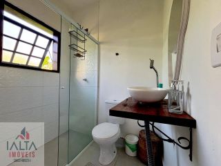 Linda Casa de Condomínio Horto Florestal.