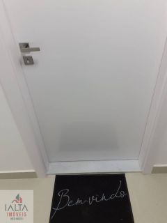 apto Centro Mobiliado,1suite, lavabo, ventiladores de teto, luminárias área de lazer no Condomínio,.