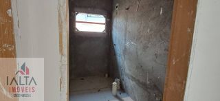 Casa à venda na Martim de Sá, Caraguatatuba | 3 Quartos (1 Suíte) e Amplo Quintal