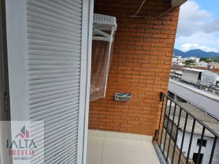 Apartamento à Venda no Centro de Ubatuba – A Apenas 50 Metros da Orla
