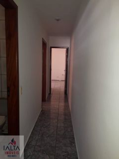 Casa bem localizada no Itaguá!