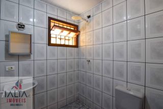 Casa bem localizada no Itaguá!