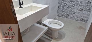 Casa nova 2 dormitórios no Balneário Golfinho, Caraguatatuba/SP