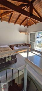 Casa confortável e bem localizada