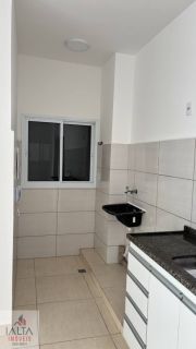 Apartamento Térreo com Solarium e Varanda Gourmet no Perequê-Açu