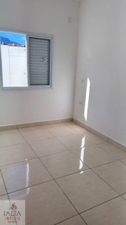 Apartamento Térreo com Solarium e Varanda Gourmet no Perequê-Açu