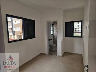 Seu Apartamento no Itaguá: 2 Dormitórios, Suíte e Lavabo a 300 m da Praia