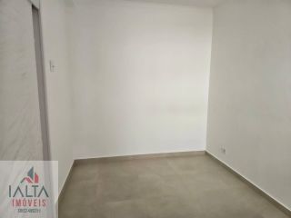 Seu Apartamento no Itaguá: 2 Dormitórios, Suíte e Lavabo a 300 m da Praia